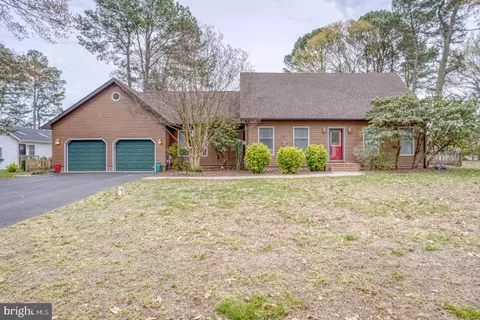 Exterior - 76 Valley Forge Dr, Milford, DE 19963 photo 2 of 5