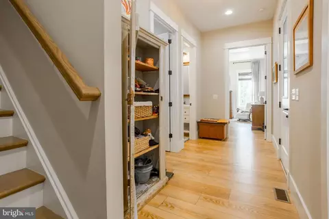 Entry Way - 10 Haven Dr, Georgetown, DE 19947 photo 8 of 13