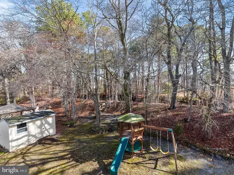 Exterior - 32721 E Riga Dr, Ocean View, DE 19970 photo 12 of 23