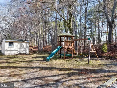 Exterior - 32721 E Riga Dr, Ocean View, DE 19970 photo 14 of 23