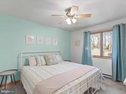 Bedroom - 32721 E Riga Dr, Ocean View, DE 19970 photo 1 of 19