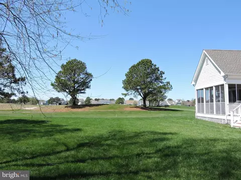 Exterior - 90 Willow Oak Ave, Ocean View, DE 19970 photo 3 of 3