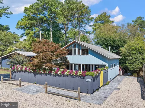 111 Carolina St, Dewey Beach, DE 19971