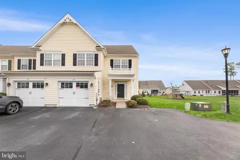 123 E Bourne Way #11-6, Millsboro, DE 19966