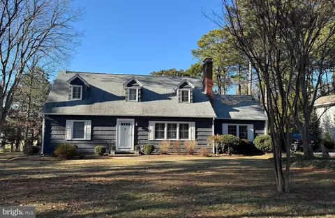 53 Rolling Rd, Rehoboth Beach, DE 19971