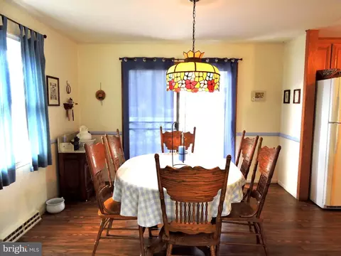 Dining - 910 Park Dr, Seaford, DE 19973 photo 1 of 2