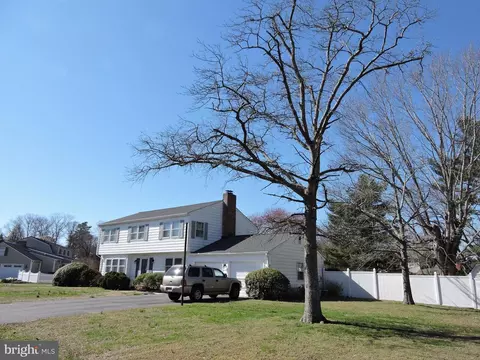 Other - 910 Park Dr, Seaford, DE 19973 photo 2 of 6