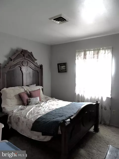 Bedroom - 910 Park Dr, Seaford, DE 19973 photo 3 of 3