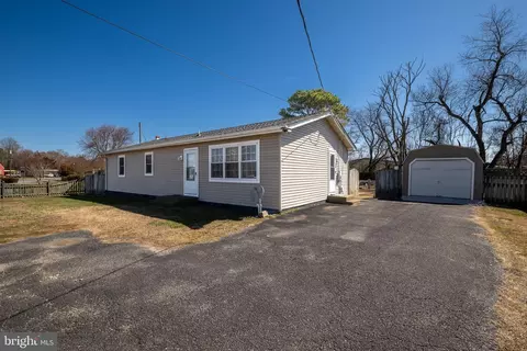 8804 Cannon Rd, Bridgeville, DE 19933