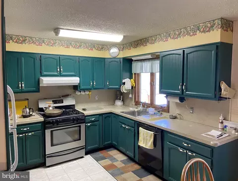 Kitchen - 24989 Baker Ln, Georgetown, DE 19947 photo 1 of 1