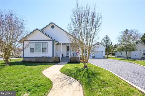 13 Jodi Ct, Ocean View, DE 19970