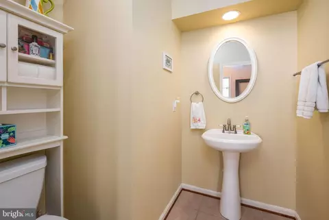 Bath - 16408 Winding River Dr, Milton, DE 19968 photo 2 of 2