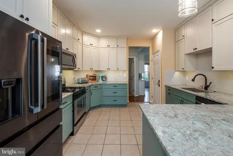 Kitchen - 16408 Winding River Dr, Milton, DE 19968 photo 3 of 4