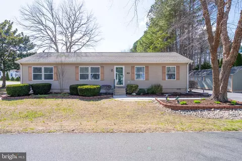 74 White Pine Dr, Millsboro, DE 19966