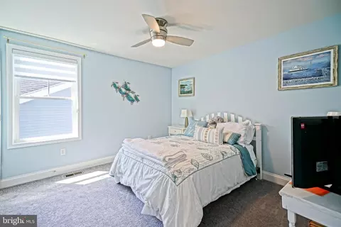 Bedroom - 12044 Collins Rd, Lewes, DE 19958 photo 5 of 11