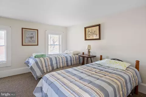 Bedroom - 28059 Broadkill Rd, Milton, DE 19968 photo 5 of 7