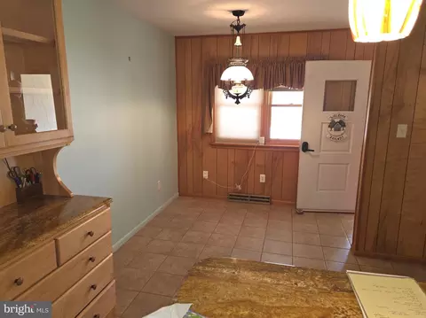 Entry Way - 116 Broad Creek Rd, Laurel, DE 19956 photo 2 of 2
