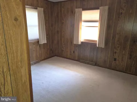 Bedroom - 116 Broad Creek Rd, Laurel, DE 19956 photo 3 of 3