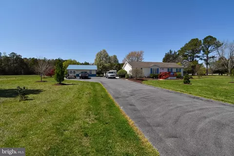 24787 Hollis Rd, Georgetown, DE 19947