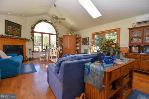 24807 Hollis Rd, Georgetown, DE 19947 photo 11