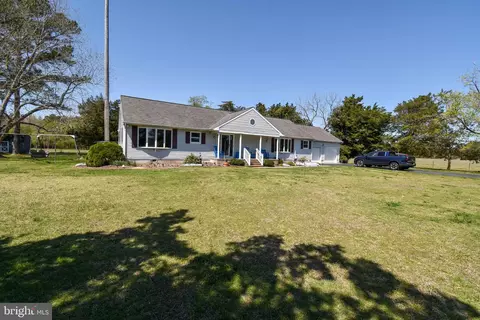 24807 Hollis Rd, Georgetown, DE 19947 photo 3