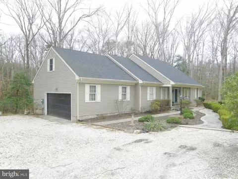 Exterior - 30998 S Shell Bridge Rd, Laurel, DE 19956 photo 3 of 6