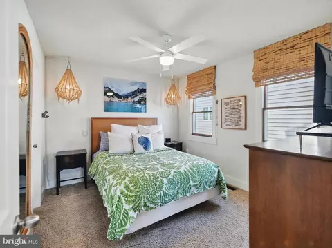 Bedroom - 948 Hawksbill St, Bethany Beach, DE 19930 photo 1 of 6