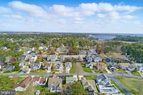 View/Area - 948 Hawksbill St, Bethany Beach, DE 19930 photo 3 of 5