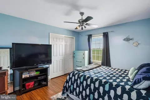 Bedroom - 32568 Hastings Dr, Laurel, DE 19956 photo 3 of 6
