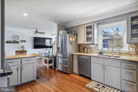 Kitchen - 32568 Hastings Dr, Laurel, DE 19956 photo 1 of 1
