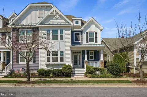 105 Arch St, Milton, DE 19968