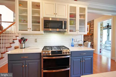 Kitchen - 16807 Forest Dr, Lewes, DE 19958 photo 5 of 10
