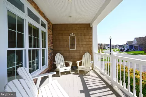 Exterior - 16807 Forest Dr, Lewes, DE 19958 photo 4 of 19