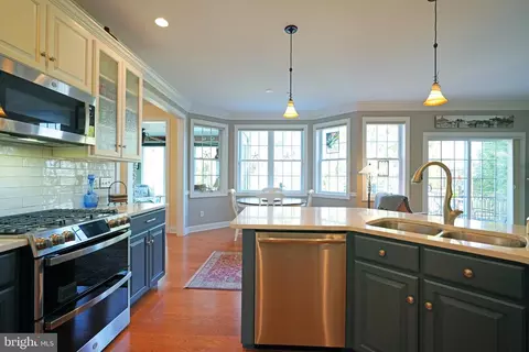 Kitchen - 16807 Forest Dr, Lewes, DE 19958 photo 7 of 10