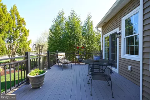 Exterior - 16807 Forest Dr, Lewes, DE 19958 photo 11 of 19