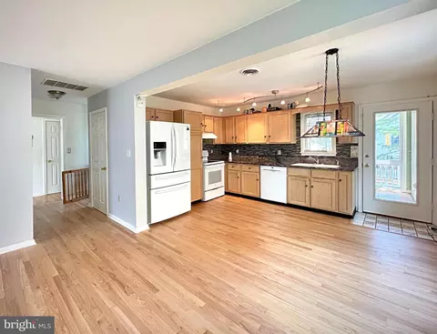 Kitchen - 643 Sandy Point Rd #35, Bethany Beach, DE 19930 photo 1 of 3