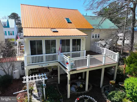 Exterior - 643 Sandy Point Rd #35, Bethany Beach, DE 19930 photo 2 of 14