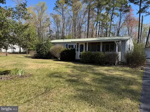 Exterior - 22591 Cedar Ln, Georgetown, DE 19947 photo 2 of 10
