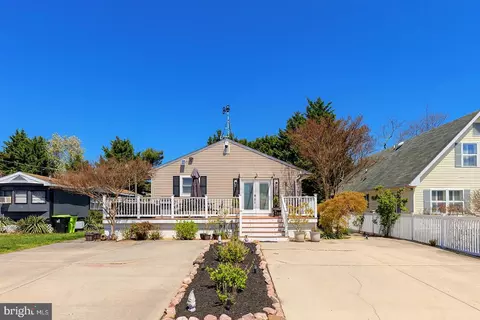 37437 1st St, Rehoboth Beach, DE 19971