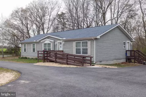 7437 Cedar Creek Rd, Lincoln, DE 19960