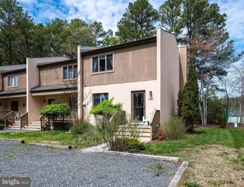 718 Treetop Ln # D, Bethany Beach, DE 19930