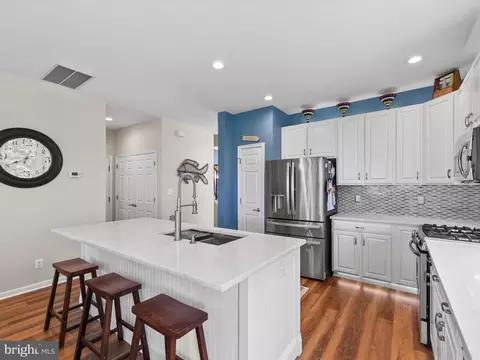 Kitchen - 159 October Glory Ave #159, Ocean View, DE 19970 photo 3 of 5