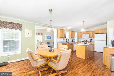 Dining - 34480 Hitch Pond Rd, Laurel, DE 19956 photo 1 of 2