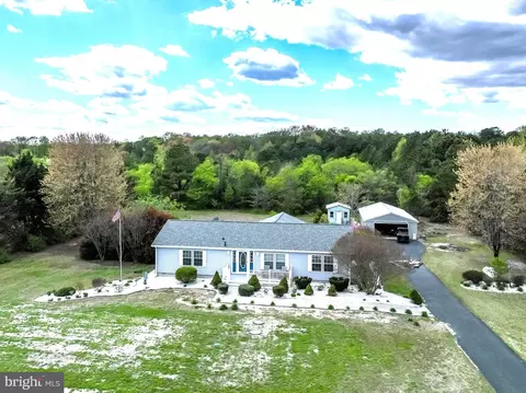 View/Area - 34480 Hitch Pond Rd, Laurel, DE 19956 photo 2 of 8