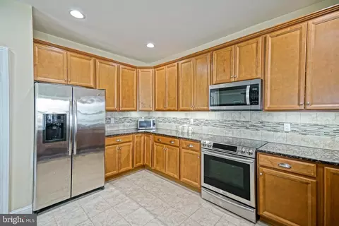 Kitchen - 29681 Riverstone Dr, Milton, DE 19968 photo 5 of 7
