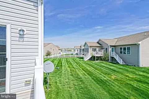Exterior - 29681 Riverstone Dr, Milton, DE 19968 photo 4 of 9