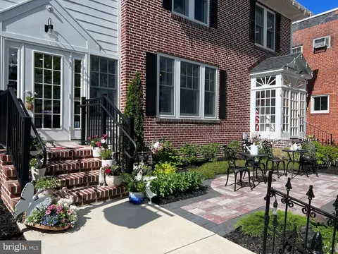 Exterior - 104 2nd St, Lewes, DE 19958 photo 1 of 18