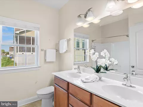 Bath - 29574 Fieldstone Dr, Milton, DE 19968 photo 1 of 3