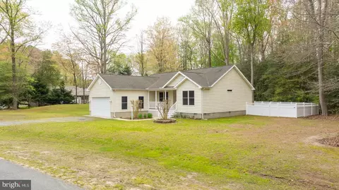 1 Moonlight Dr, Dagsboro, DE 19939