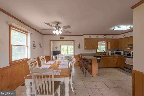 602 David St, Ocean View, DE 19970 photo 11